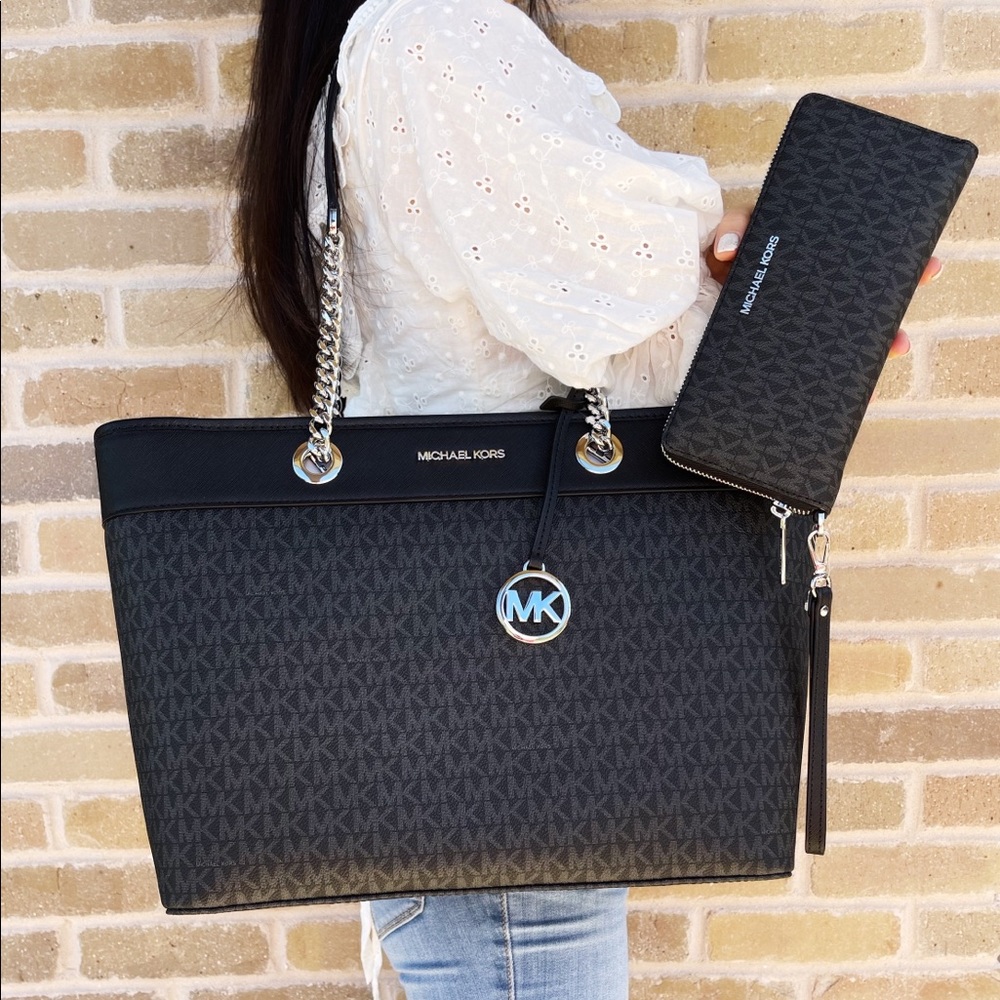Bundle💕NWT Michael Kors Tote & continental wallet - Picture 2 of 2